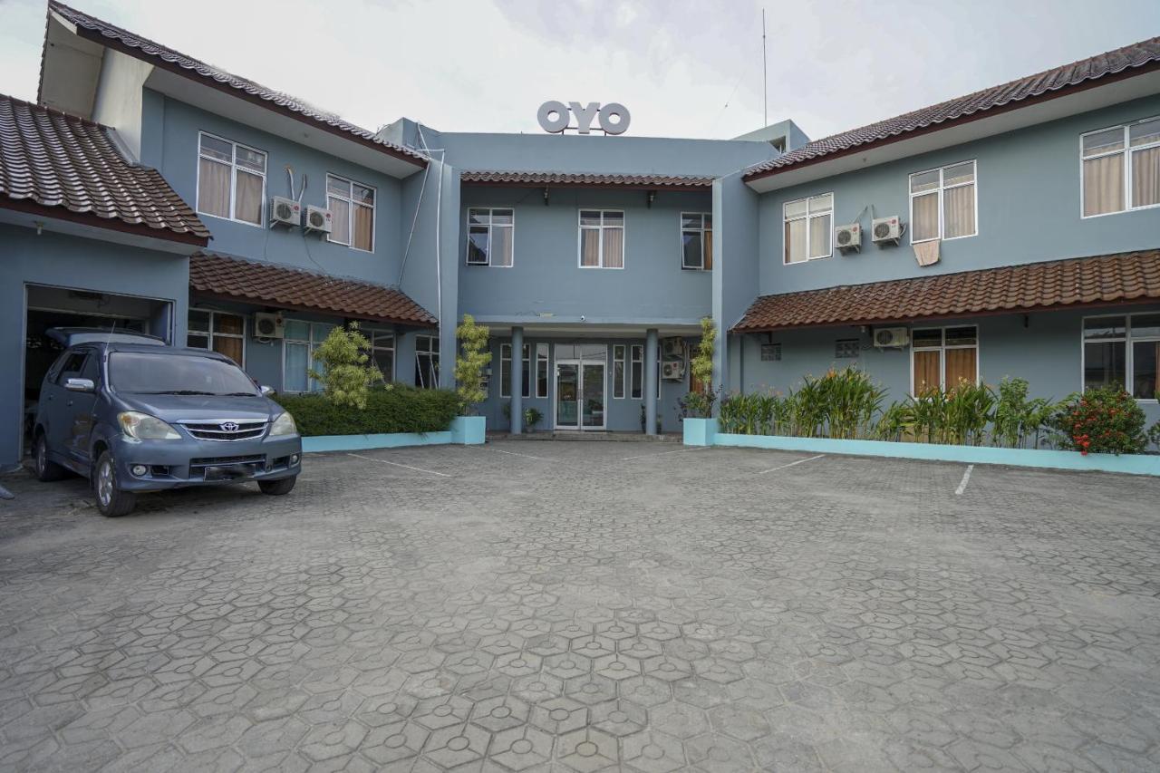 Super Oyo 1844 Bravo Residence Pangkal Pinang Ngoại thất bức ảnh