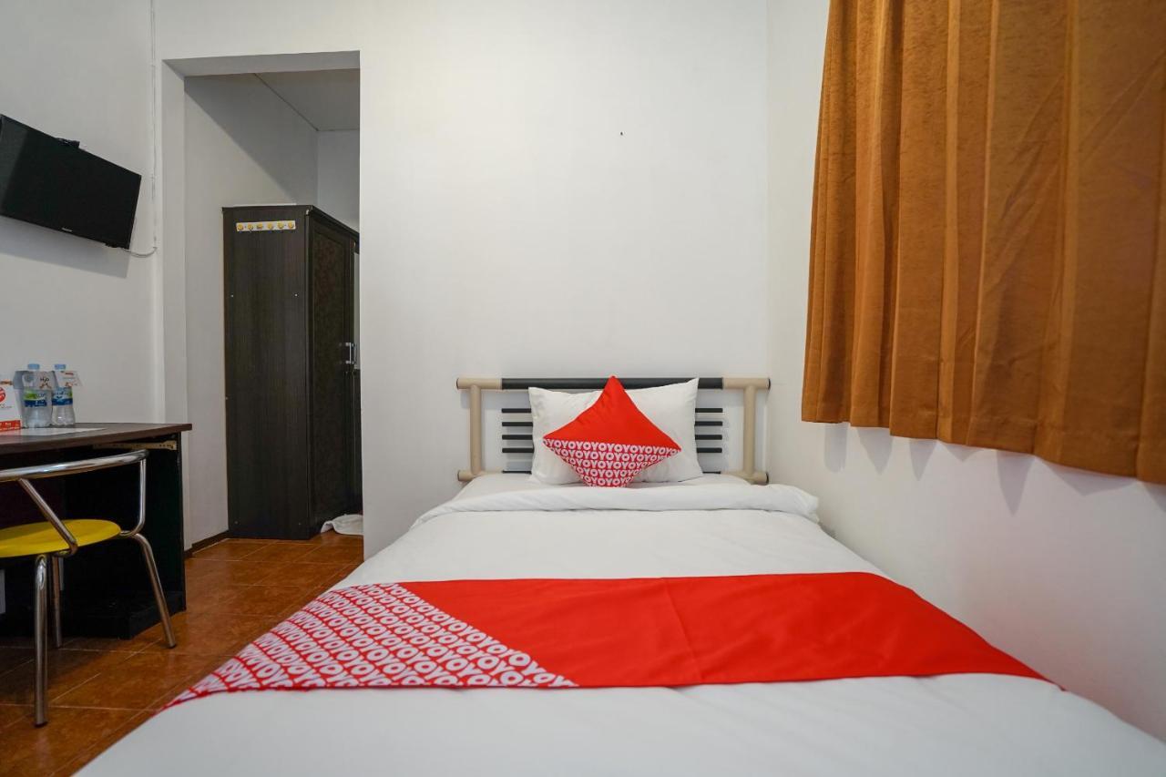 Super Oyo 1844 Bravo Residence Pangkal Pinang Ngoại thất bức ảnh