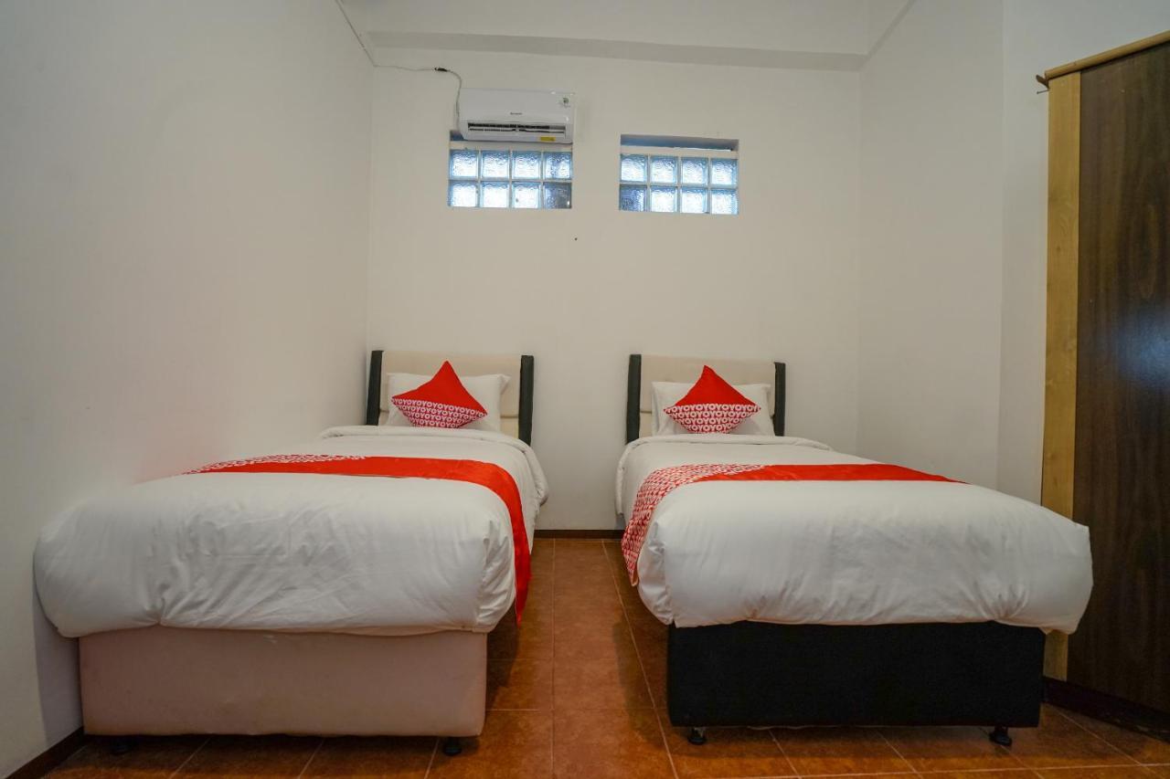 Super Oyo 1844 Bravo Residence Pangkal Pinang Ngoại thất bức ảnh